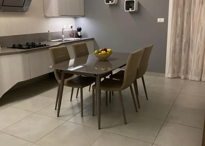 Summer House St. Paul's Bay